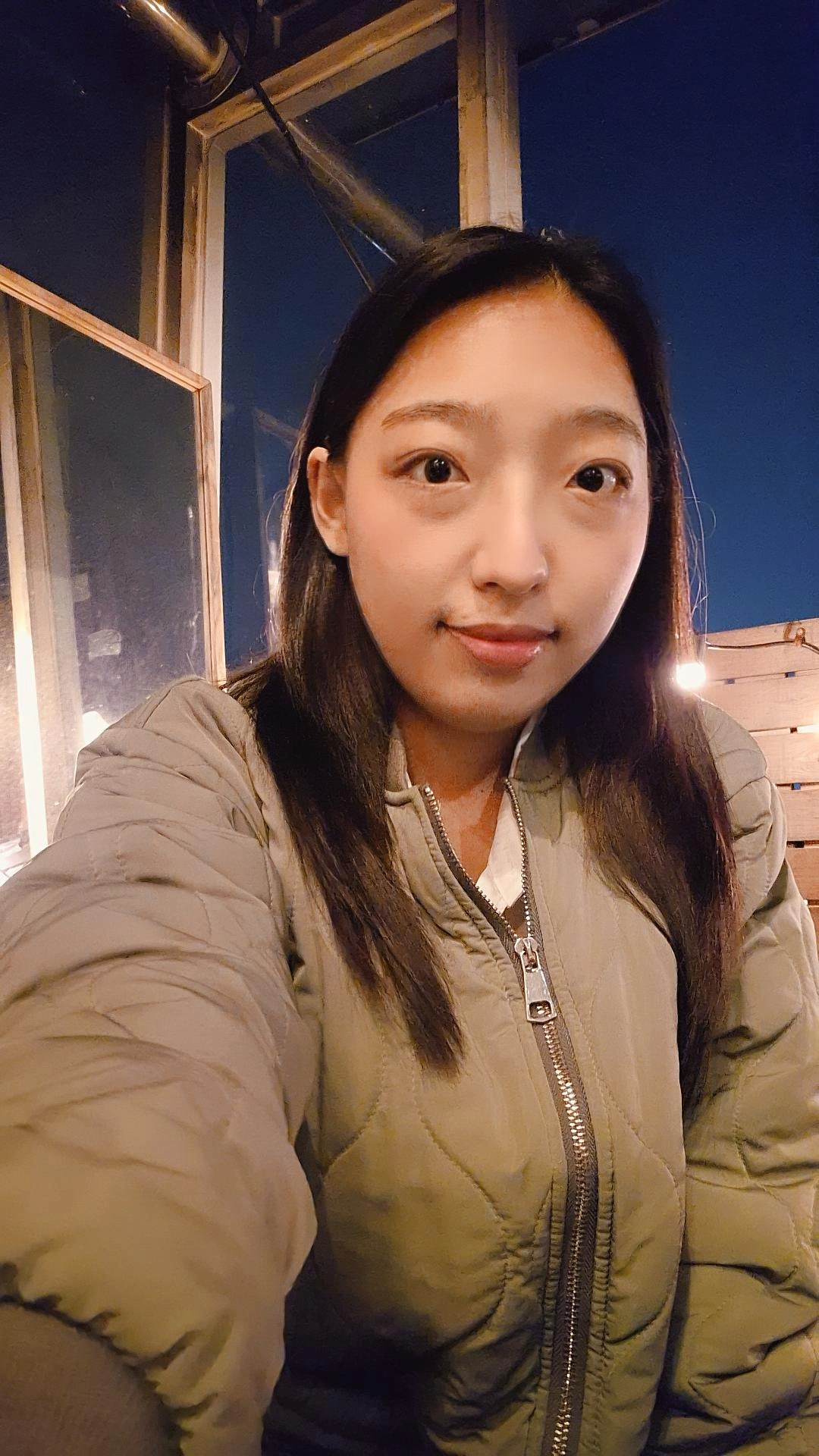홍지윤 프로필 사진